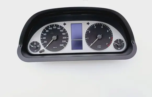 Mercedes-Benz B W245 Speedometer (instrument cluster) A1695400348