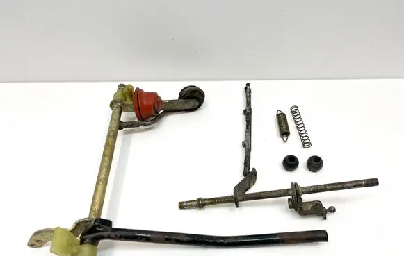 Mercedes-Benz SLC C107 Throttle cable A1079972581 1079972581