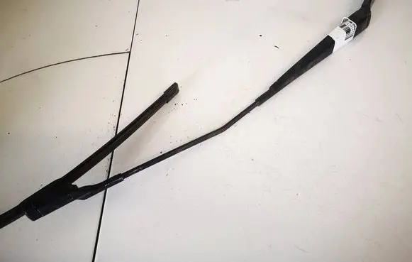 Skoda Superb B6 (3T) Front wiper blade arm 3t1955410