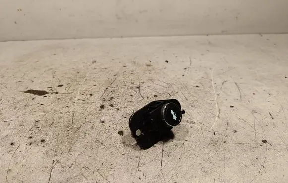Lancia Thema Tailgate/boot open switch button 56046228AC