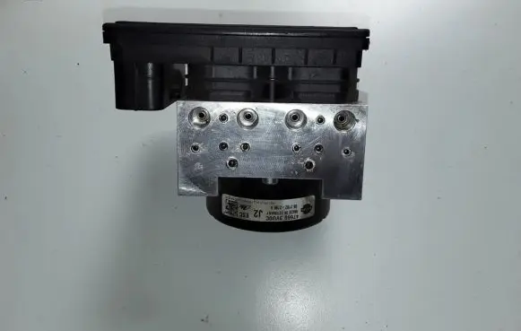 Nissan Note (E12) ABS Pump 06210969403