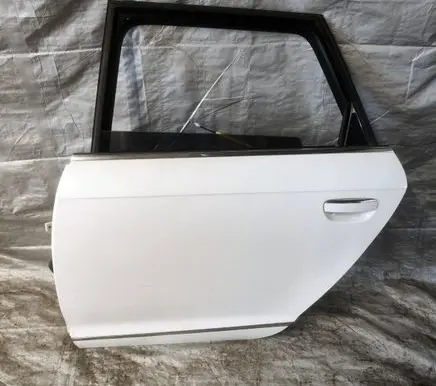 Audi A6 S6 C6 4F Rear door