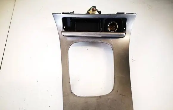 Subaru Outback Car ashtray 92122ag010 s22002840