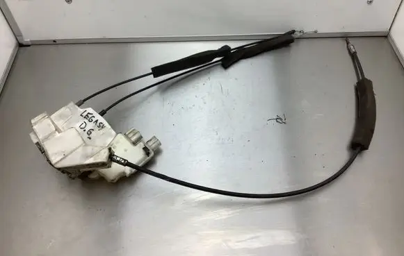 Subaru Legacy Rear door lock 
