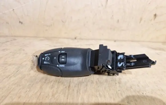 Citroen C5 Cruise control stalk 96470494XT 12272002