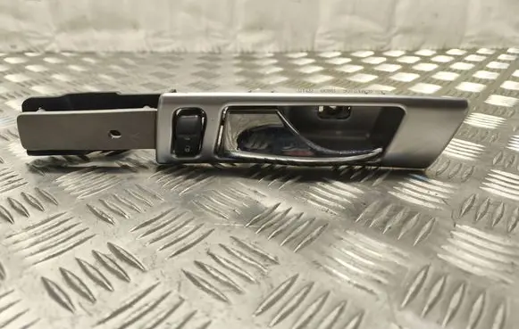 Chrysler Pacifica Rear door interior handle 08090310