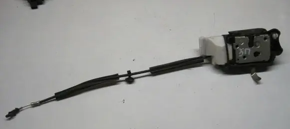 Maserati Quattroporte Rear door lock 68206200
