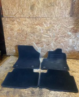 Opel Astra K Car floor mat set 303324 0000193956