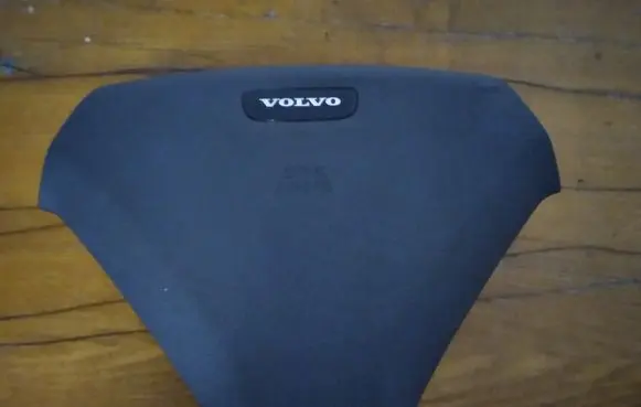 Volvo S40, V40 Steering wheel airbag 30630092
