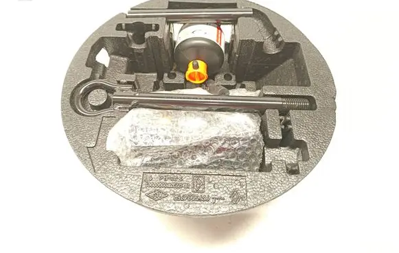Renault Clio IV Tool box 997502475R 995651049R 511123001R