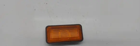 Volkswagen Golf III Front fender indicator light 1H0949117A