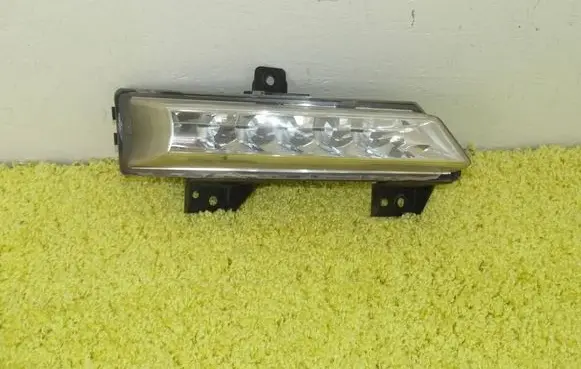 Renault Megane III Front fog light 266006799R