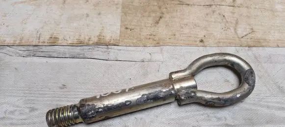 Seat Leon (1P) Towing hook eye 
