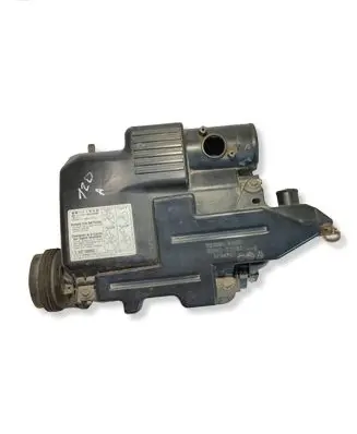 Toyota Land Cruiser (J120) Air filter box 1789330020 1770530090
