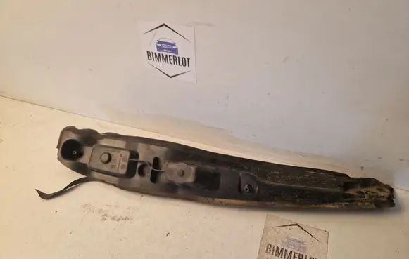 Peugeot 508 RXH Fender end trim 9686748680