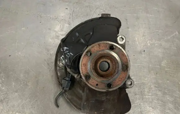 Volvo S60 Front wheel hub spindle knuckle