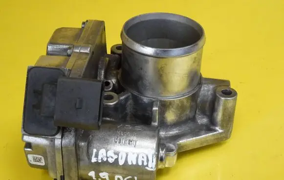 Renault Laguna II Throttle body valve 