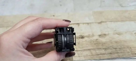 Volkswagen PASSAT B6 Headlight level height control switch 8L0971883