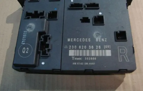 Mercedes-Benz SL R230 Door control unit/module 2308203626