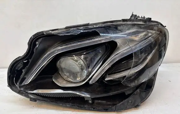 Mercedes-Benz E W213 Headlight/headlamp A2139069504 1EX2017LED