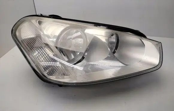 Ford C-MAX I Headlight/headlamp 