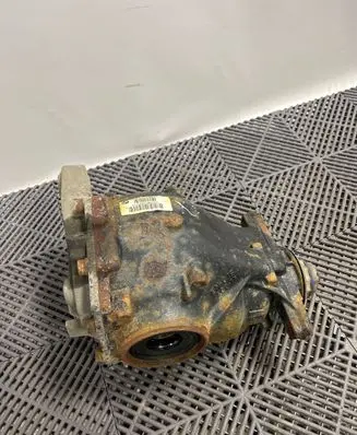 BMW X5 F15 Rear differential 7636996