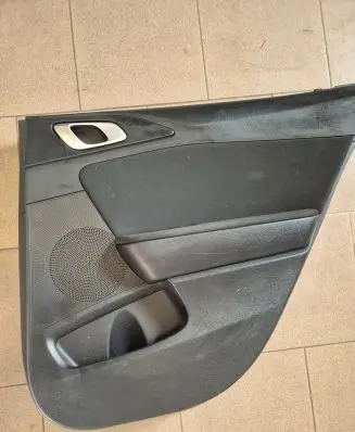 KIA Ceed Rear door card panel trim
