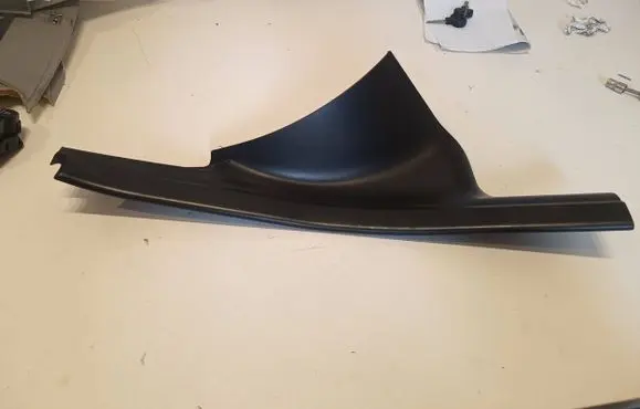 BMW 5 E60 E61 Rear sill trim cover 7025010 22339910