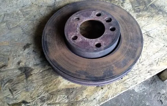 Volkswagen Transporter - Caravelle T5 Front brake disc