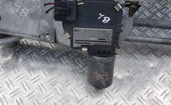 Renault Espace - Grand espace IV Wiper motor 0390241805