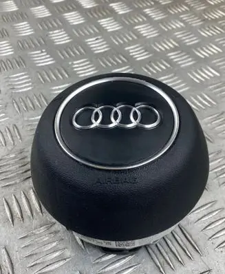 Steering wheel airbag