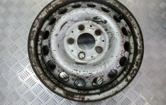 Mercedes-Benz Vito Viano W638 R15 steel rim 
