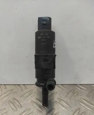 Audi A7 S7 4G Headlight washer pump 3B7955681