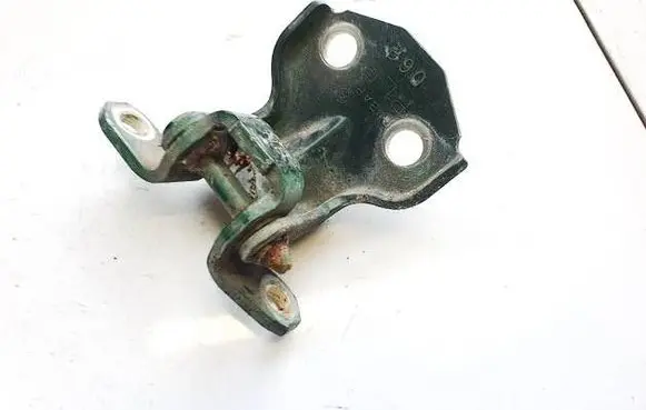 Subaru Legacy Rear door lower hinge