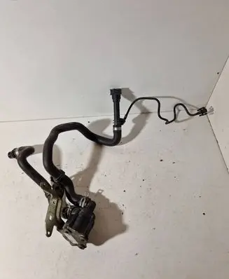 Volvo XC90 Electric auxiliary coolant/water pump 31686005 704773160