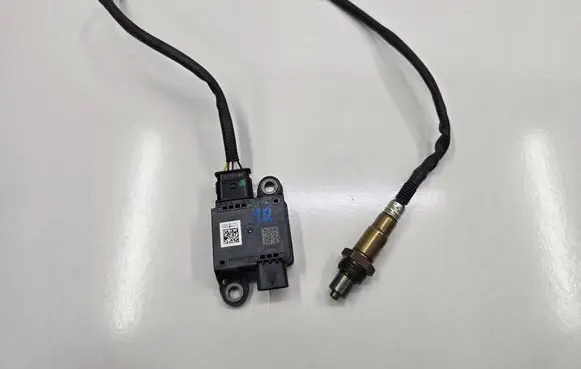 BMW 8 G14 Lambda probe sensor 8477723