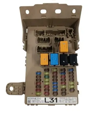 Subaru Outback (BS) Fuse module 82201AL31C