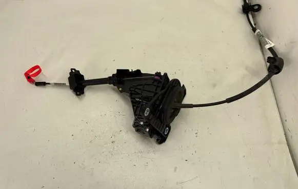 Ford Escape IV Gear shift cable linkage LX6P7P437 LX6P7P437AE LX6Z7D246V