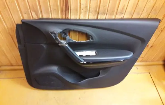 Renault Kadjar Front door card panel trim 809003372R