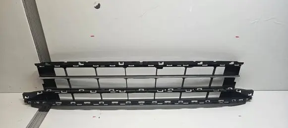 Volkswagen PASSAT B8 Front bumper lower grill 3G0853677A