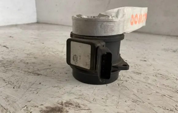 Peugeot 607 Mass air flow meter