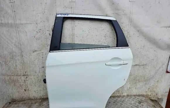 Mitsubishi ASX Rear door 