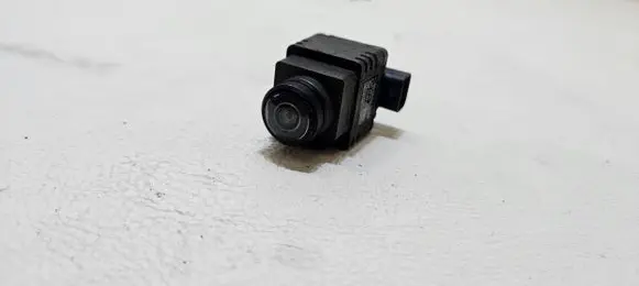 BMW 7 G11 G12 Front bumper camera 076847278-01