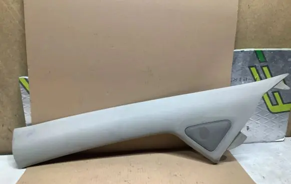 Lexus RX 330 - 350 - 400H (A) pillar trim 6221248020