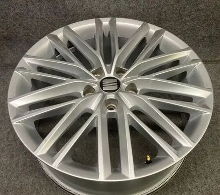 Seat Ateca R18 alloy rim 575601025D