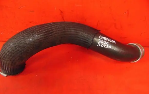 Chrysler 300 - 300C Intercooler hose/pipe 04861690AD
