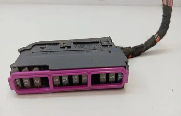 Porsche Macan (95B) Fuse module 8K0941824