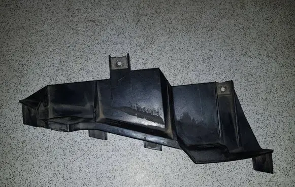 BMW 5 E39 Headlight/headlamp mounting bracket 145531
