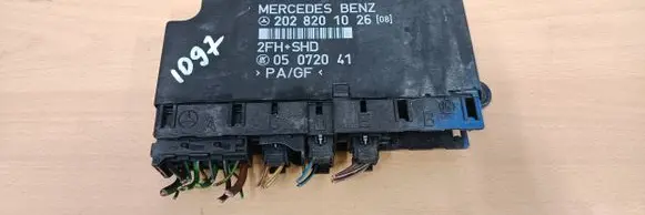 Mercedes-Benz C W202 Comfort/convenience module 2028201026 05072041 2EHSHD
