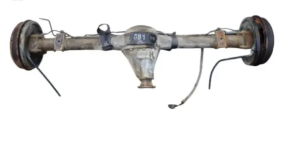 Isuzu D-Max Rear axle beam with reductor 